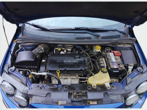 2013 Chevrolet Sonic LS Auto