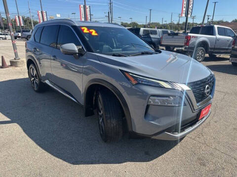 2022 Nissan Rogue SL