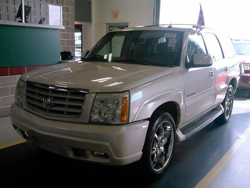 2005 Cadillac Escalade for sale at Great Lakes Classic Cars LLC in Hilton NY