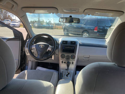 2011 Toyota Corolla LE