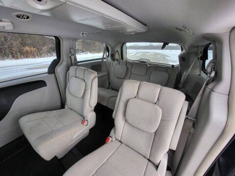 2011 Chrysler Town and Country Touring