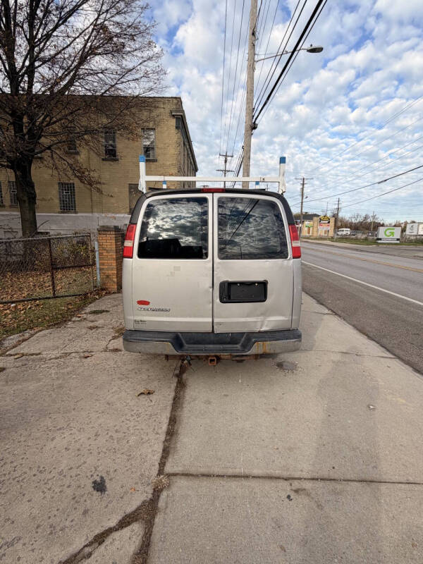 2008 Chevrolet Express 2500