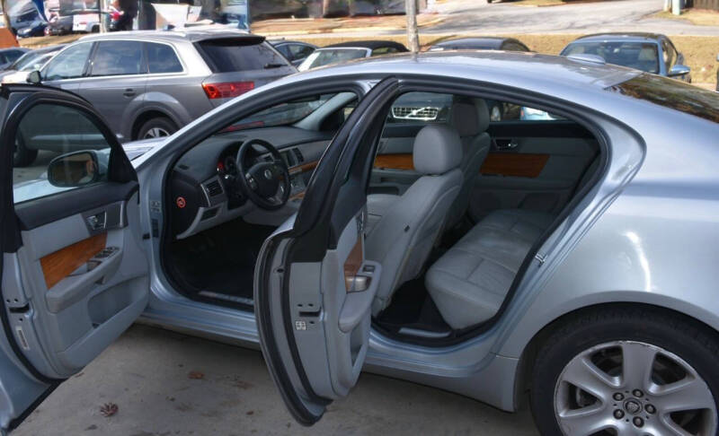 2009 Jaguar XF Luxury