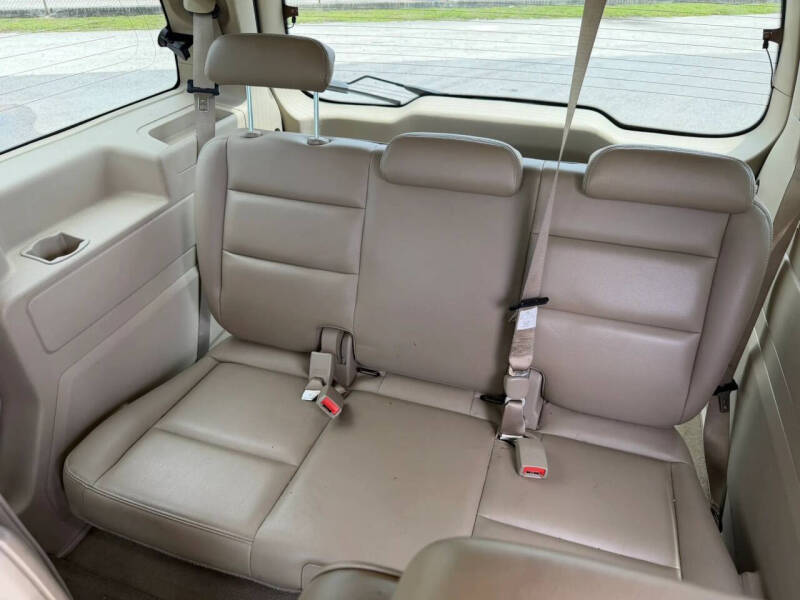 2004 Ford Freestar SEL