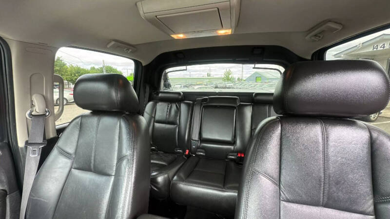 2011 Chevrolet Avalanche LT