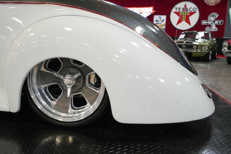 1941 Willys "Swoopster" Roadster
