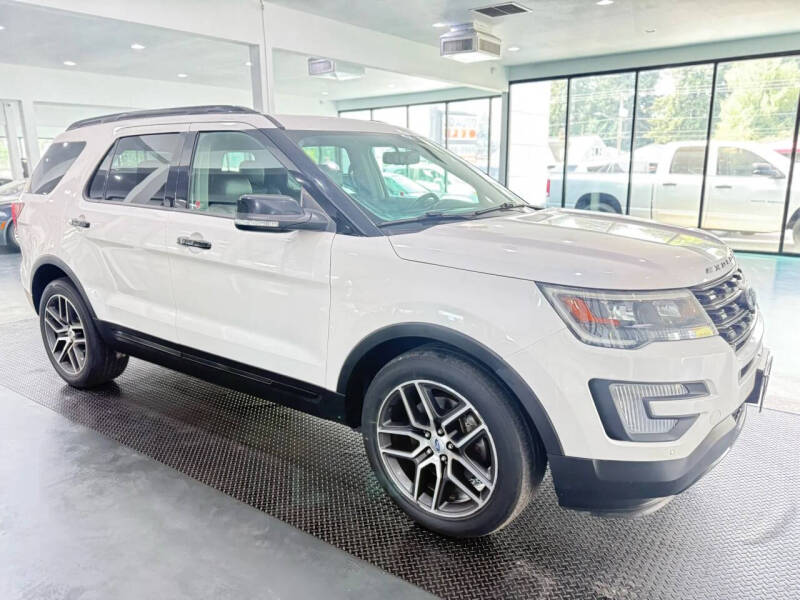 2016 Ford Explorer Sport