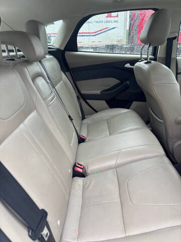 2012 Ford Focus SEL
