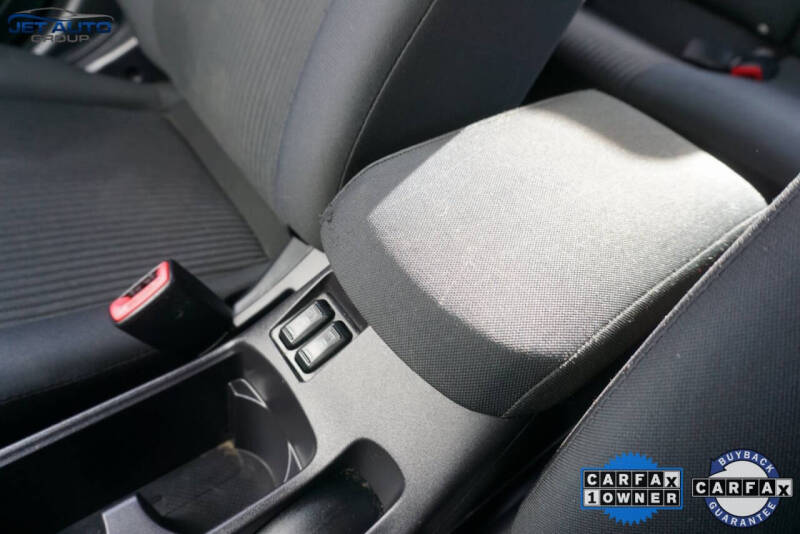 2015 Mitsubishi Lancer SE