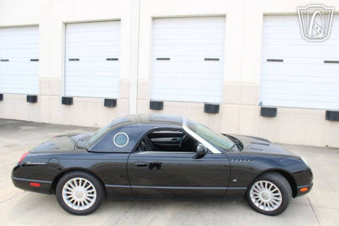 2004 Ford Thunderbird Deluxe