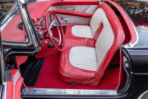 1956 Ford Thunderbird