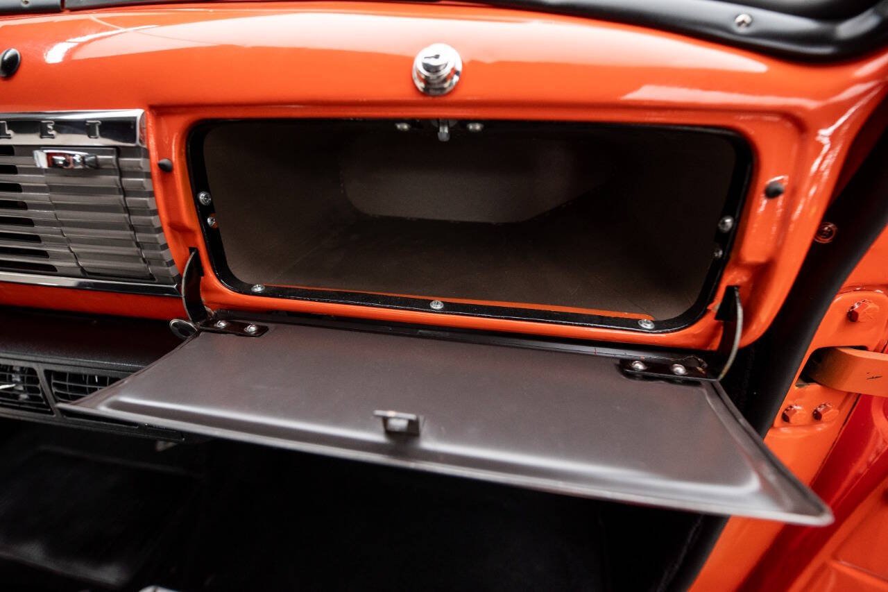 1949 Chevrolet 3100 77