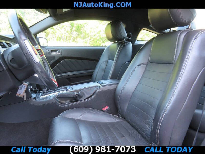 2013 Ford Mustang V6 Premium