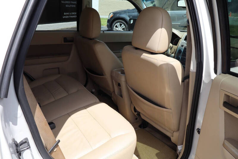 2011 Ford Escape XLT
