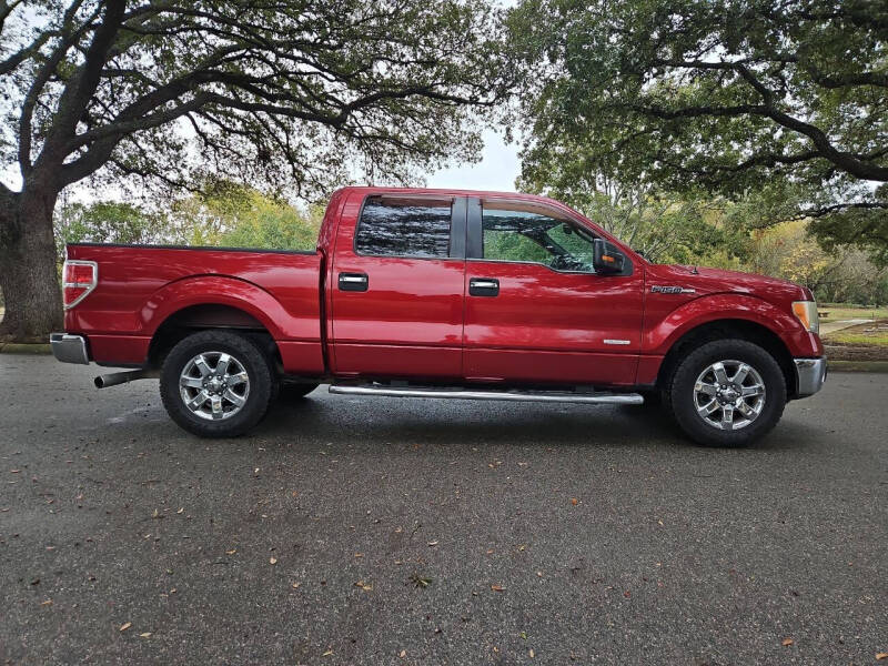 2013 Ford F-150 XLT photo 3