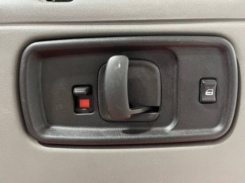 2016 Chevrolet Express LS 2500