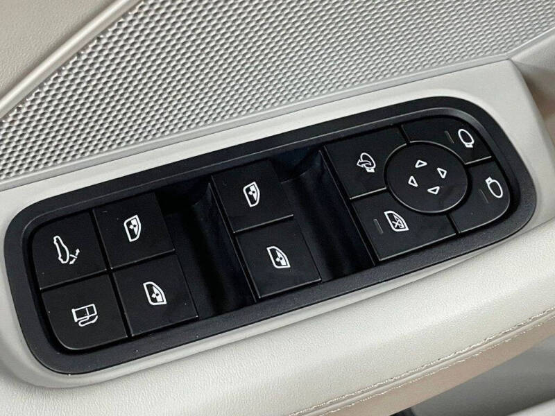 2022 Porsche Panamera 4S E-Hybrid