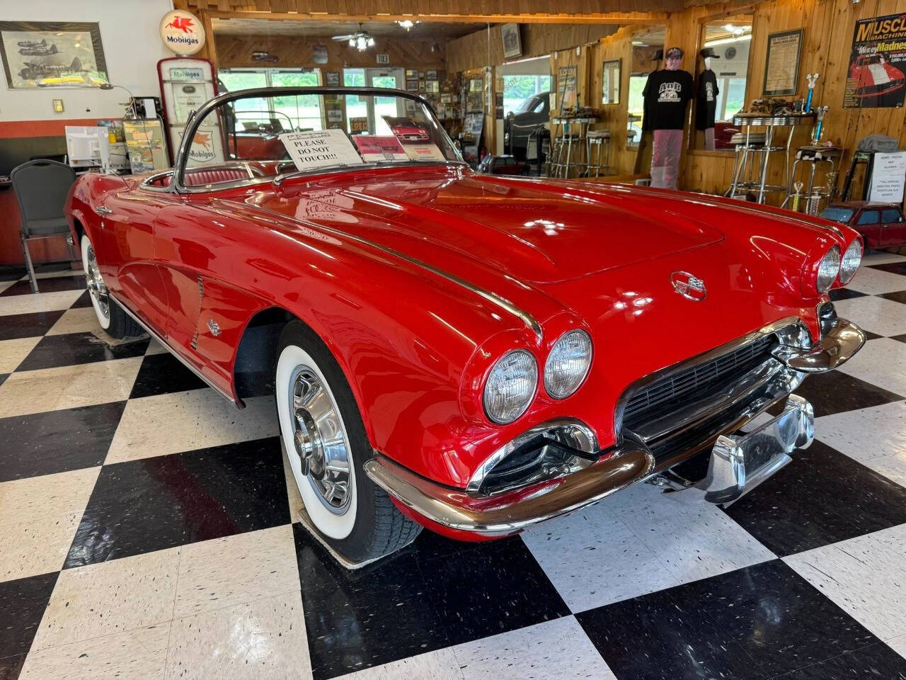 1962 Chevrolet Corvette 33
