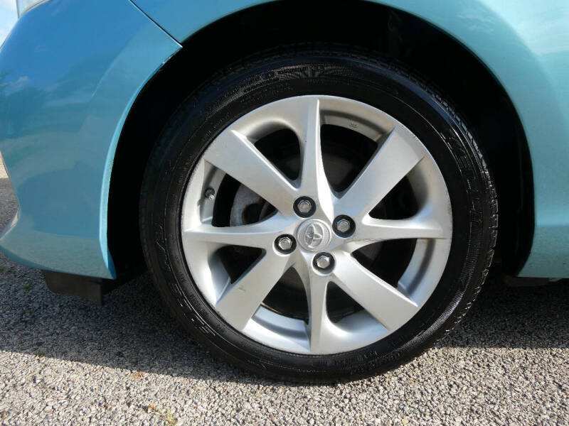 2013 Toyota Prius c Four