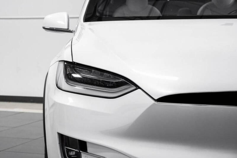 2020 Tesla Model X Long Range