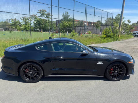 2020 Ford Mustang EcoBoost