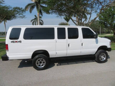 2014 Ford E-Series E-350 SD XLT