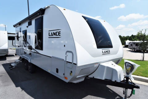 2021 Lance 2075