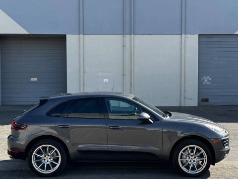 2015 Porsche Macan S