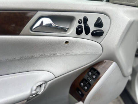 2002 Mercedes-Benz C-Class C 320