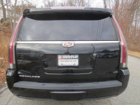 2015 Cadillac Escalade Luxury