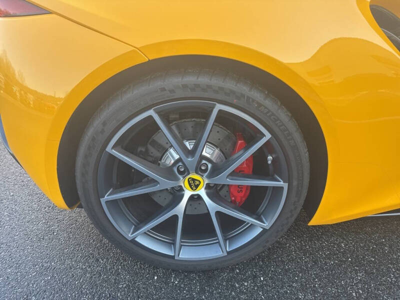 2024 Lotus Emira V6 First Edition