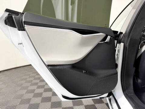 2016 Tesla Model S