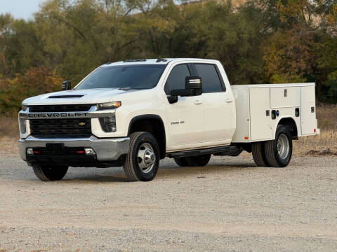 2021 Chevrolet Silverado 3500HD for sale at OVERDRIVE AUTO SALES, LLC. in Clarksville IN