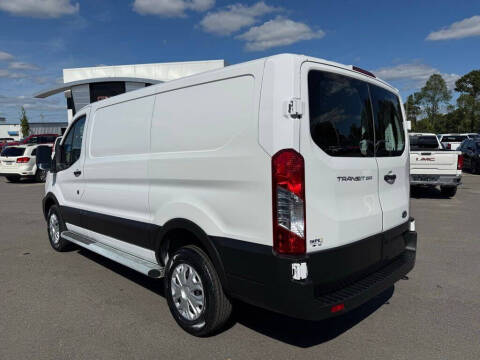 2023 Ford Transit