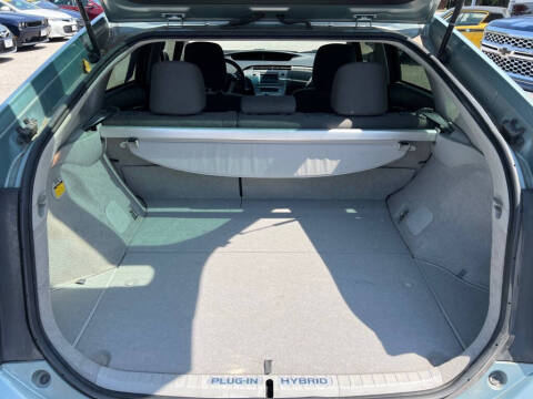 2014 Toyota Prius Plug-in Hybrid