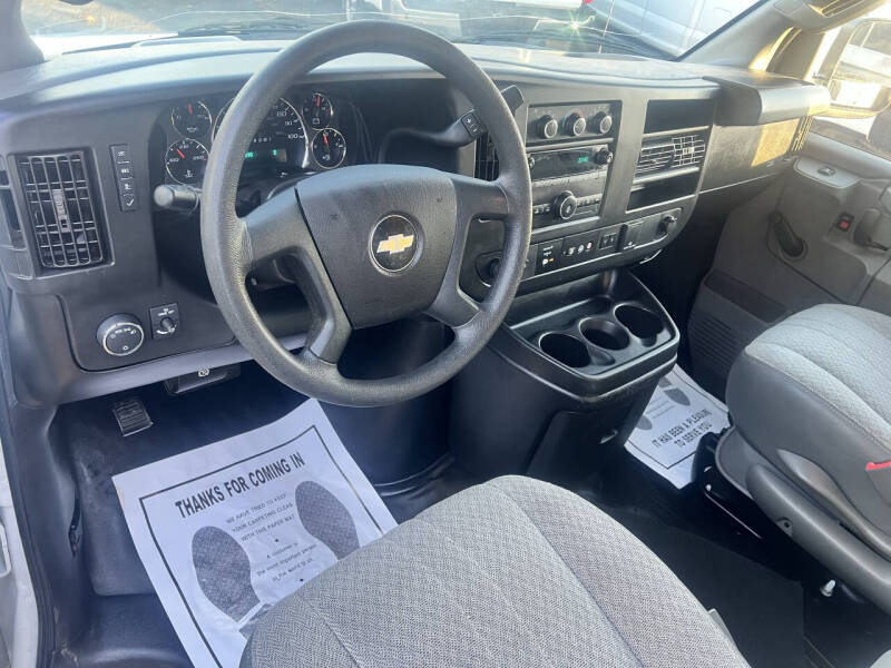 2019 Chevrolet Express 2500