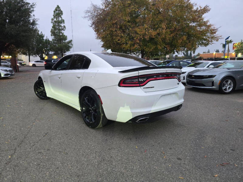 2018 Dodge Charger R/T