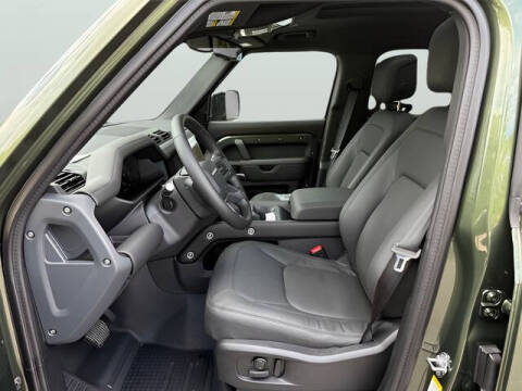 2026 Land Rover Defender 110 P300 S