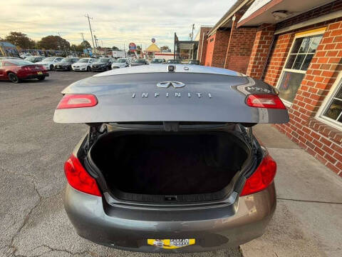 2010 Infiniti G37 Sedan x Anniversary Edition