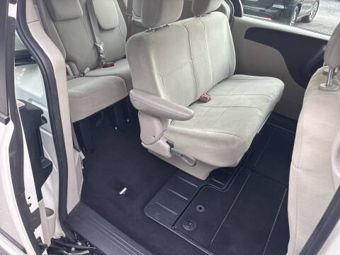 2013 Dodge Grand Caravan SE