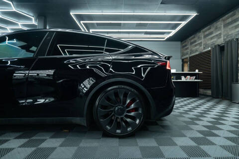 2023 Tesla Model Y Performance