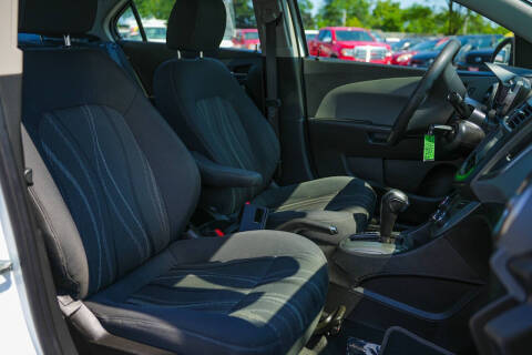 2016 Chevrolet Sonic LT Auto