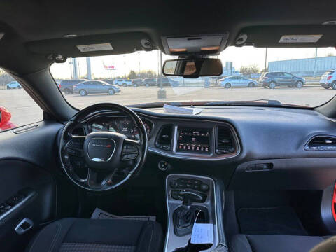 2021 Dodge Challenger SXT