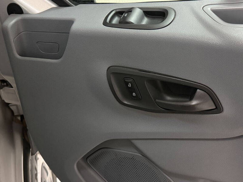 2015 Ford Transit