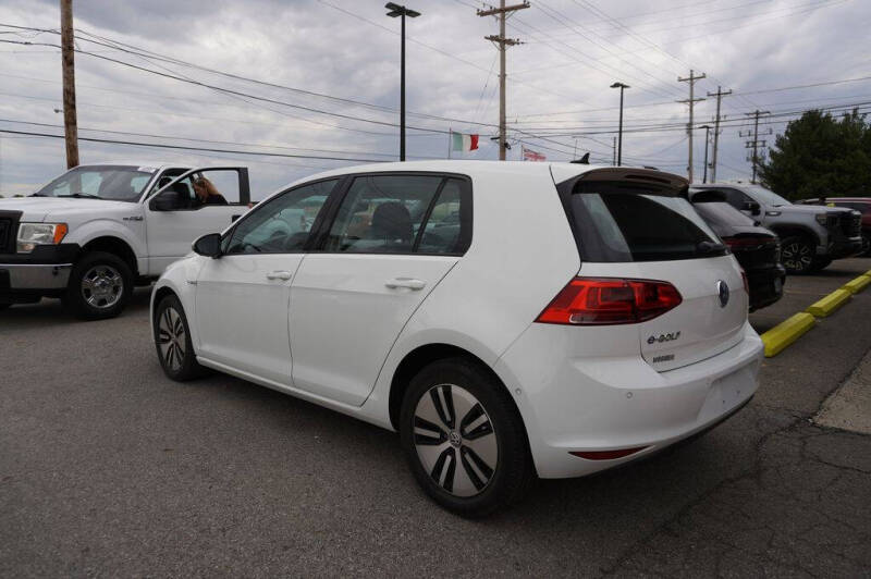 2016 Volkswagen e-Golf SEL Premium