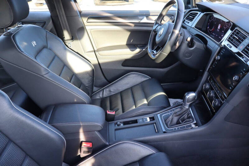 2019 Volkswagen Golf R 4Motion