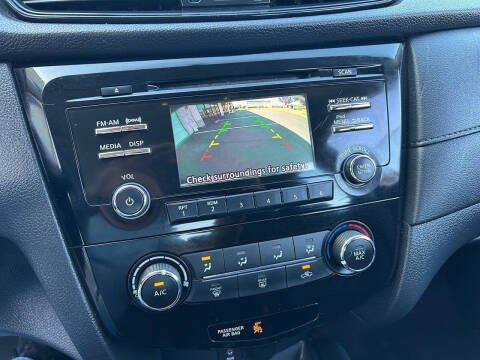 2017 Nissan Rogue S