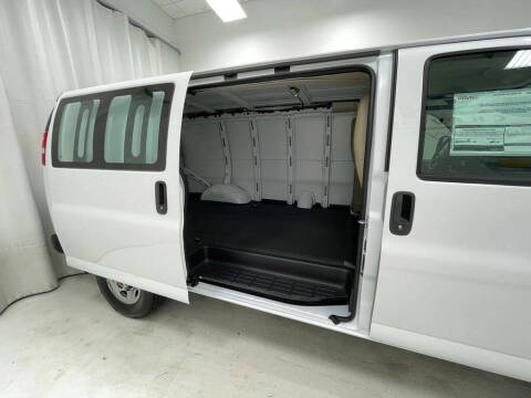 2026 GMC Savana 2500