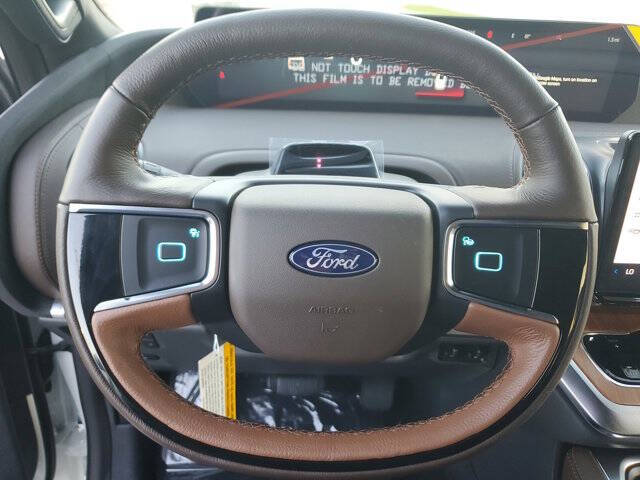 2025 Ford Expedition MAX King Ranch