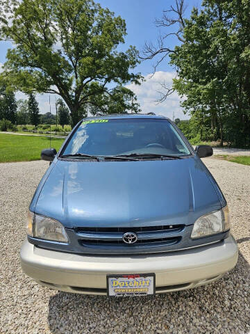 2000 Toyota Sienna XLE